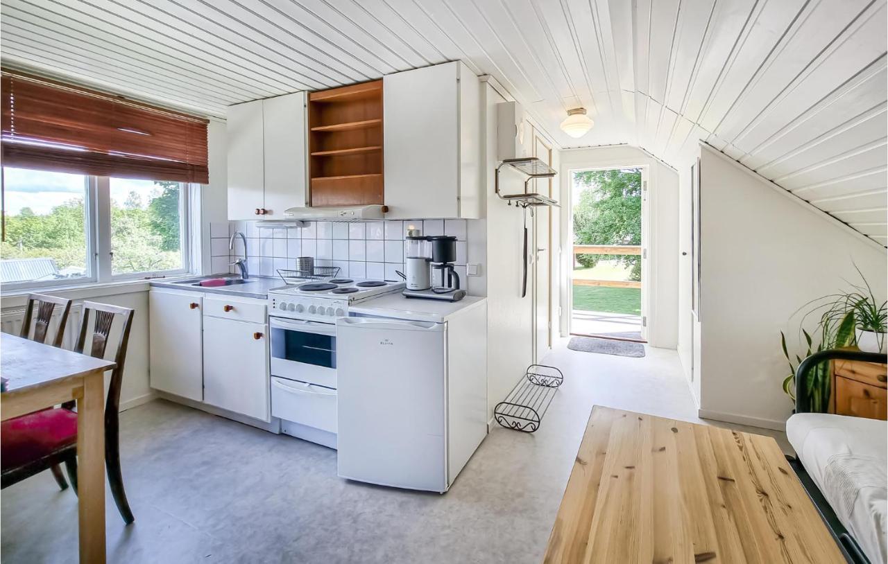 Stunning Apartment In Gullspang With Wifi Buitenkant foto
