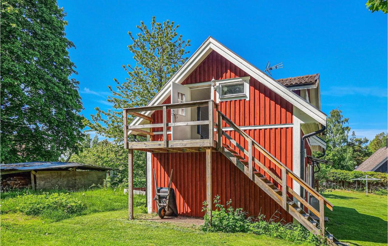 Stunning Apartment In Gullspang With Wifi Buitenkant foto